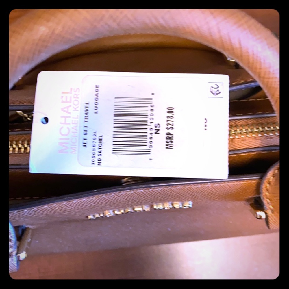 Michael Kors medium purse crossbody